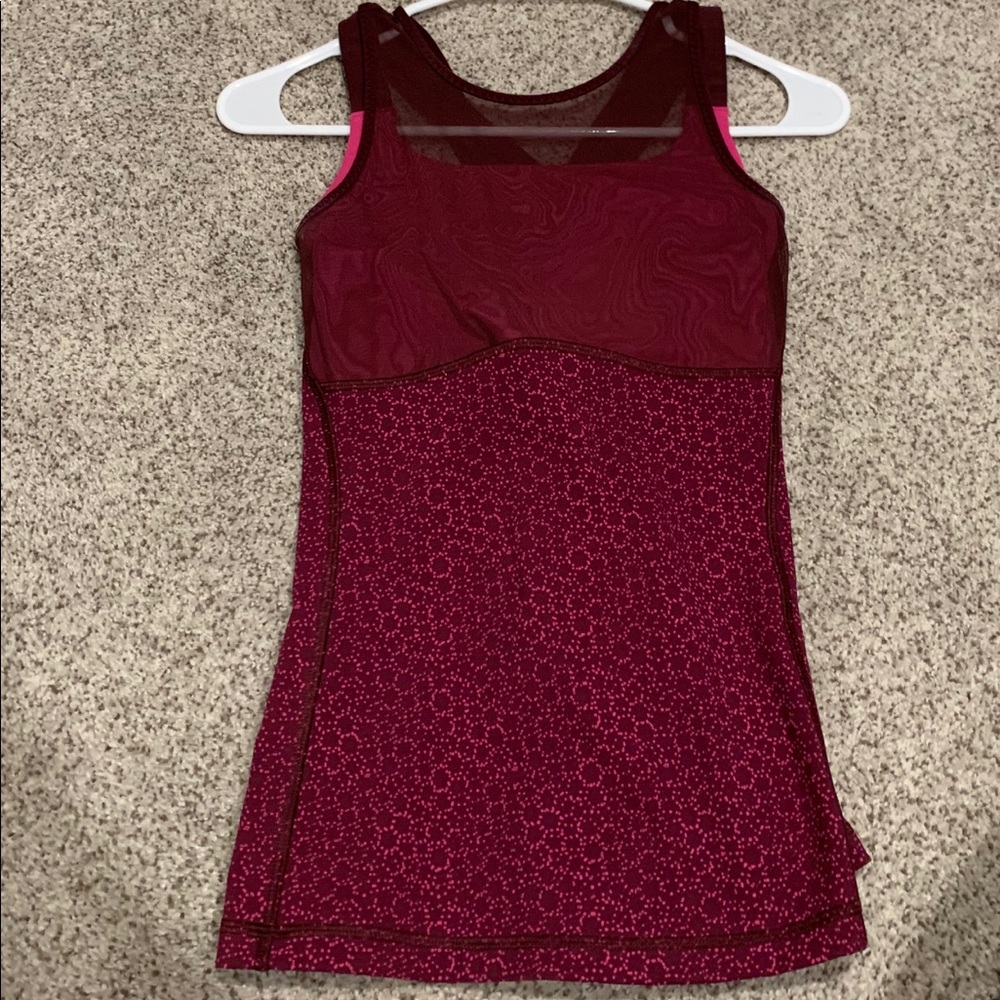 Lululemon tank